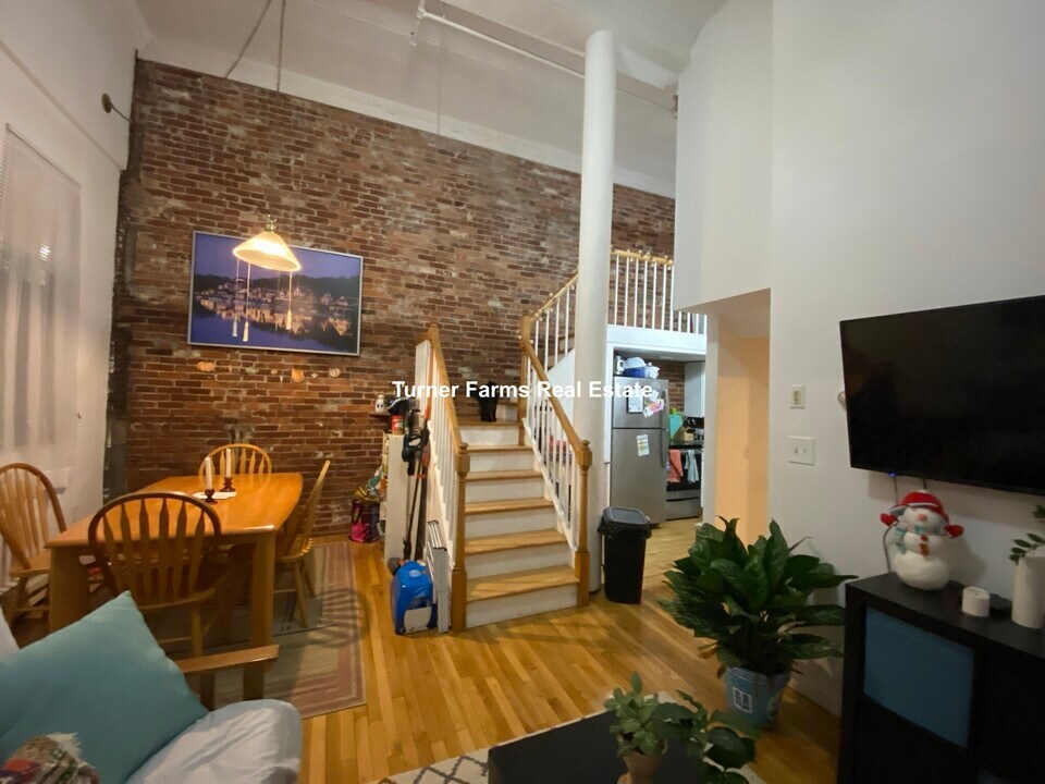 168 Northampton St, Unit 2 in Boston, MA - Building Photo