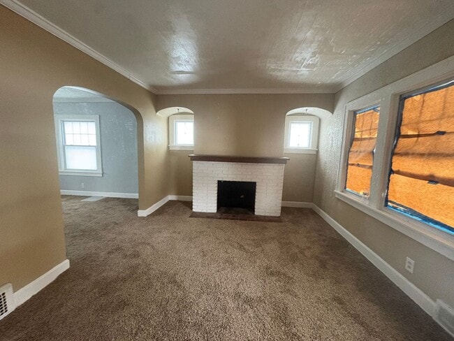 property at 912 Elbon Rd