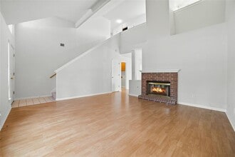 1911 Cedar Bend Dr in Round Rock, TX - Building Photo - Building Photo