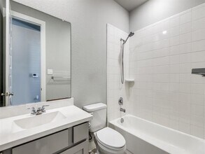 2113 Terry Ave in Melissa, TX - Foto de edificio - Building Photo