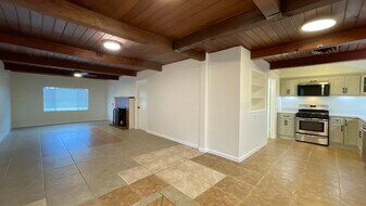 81406 S Palo Verde Dr in Indio, CA - Building Photo