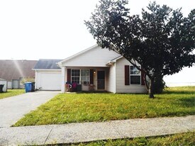 476 Scottsdale Cir in Lexington, KY - Building Photo