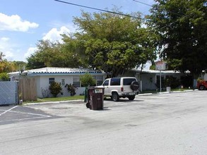 Carioca in Fort Lauderdale, FL - Building Photo - Other