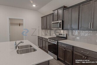 547 Delaware RD in Fate, TX - Foto de edificio - Building Photo