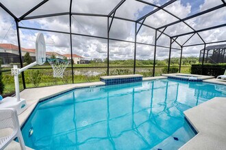 6062 Broad Oak Dr in Davenport, FL - Building Photo - Building Photo