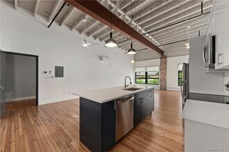 189 N Main St in Port Chester, NY - Building Photo - Building Photo