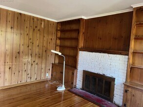 19 Maple Ave in Stony Brook, NY - Building Photo - Building Photo