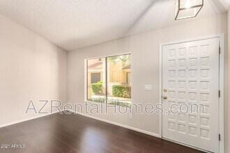 746 E Morningside Dr in Phoenix, AZ - Building Photo - Building Photo