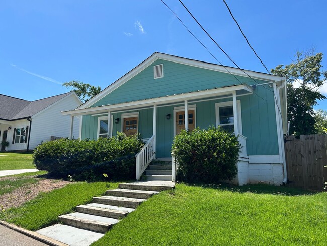 14 6th St in Newnan, GA - Building Photo - Building Photo