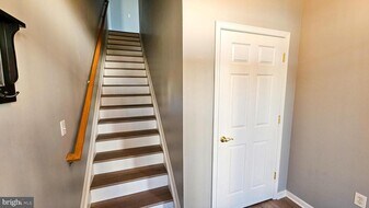 51 Farrah Dr in Stafford Township, NJ - Building Photo