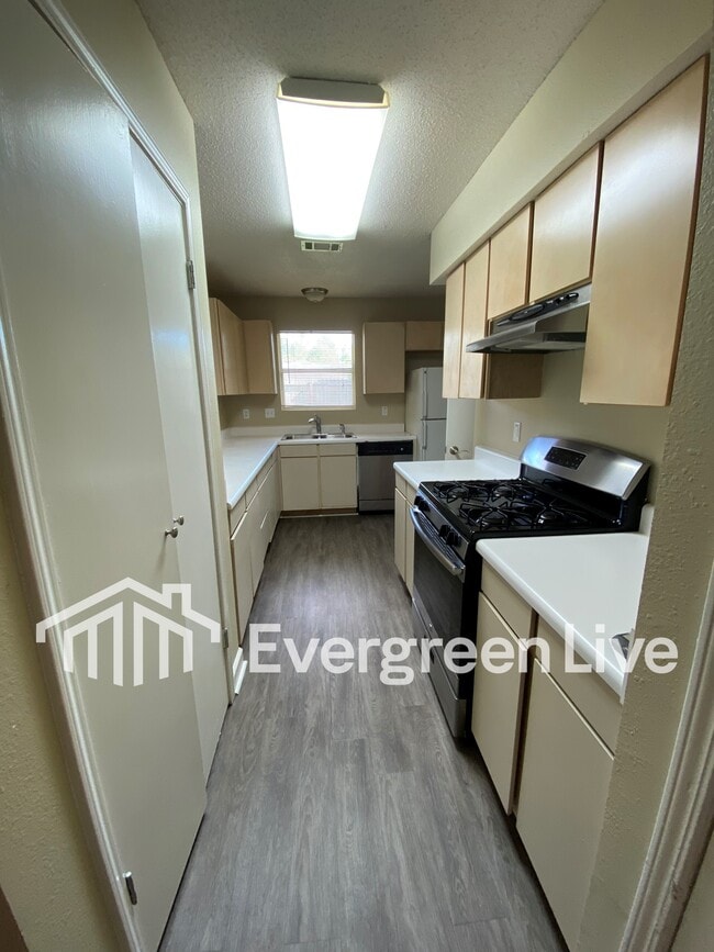 48 Callan Ct in Pensacola, FL - Building Photo - Building Photo