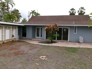 580 N Kalaheo Ave in Kailua, HI - Building Photo - Building Photo