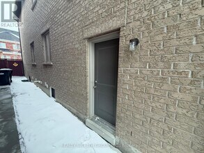 14 Jaypeak Rd in Brampton, ON - Building Photo - Building Photo