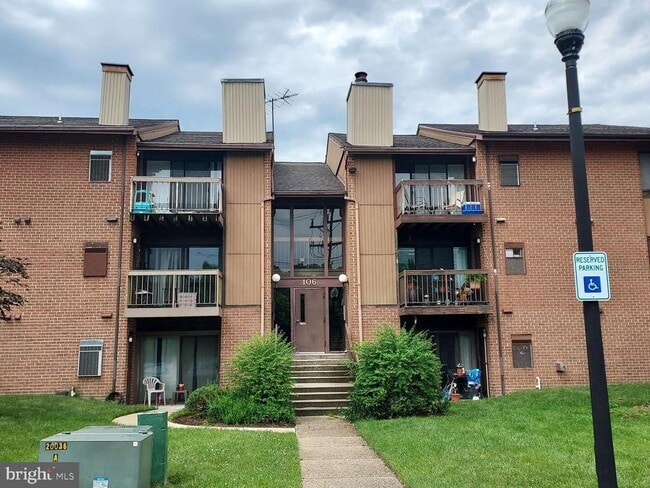 property at 106 Mountain Rd