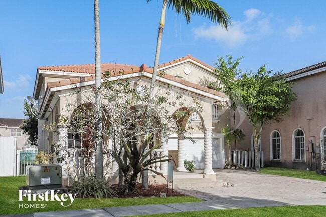 27521 SW 139th Pl in Homestead, FL - Foto de edificio - Building Photo