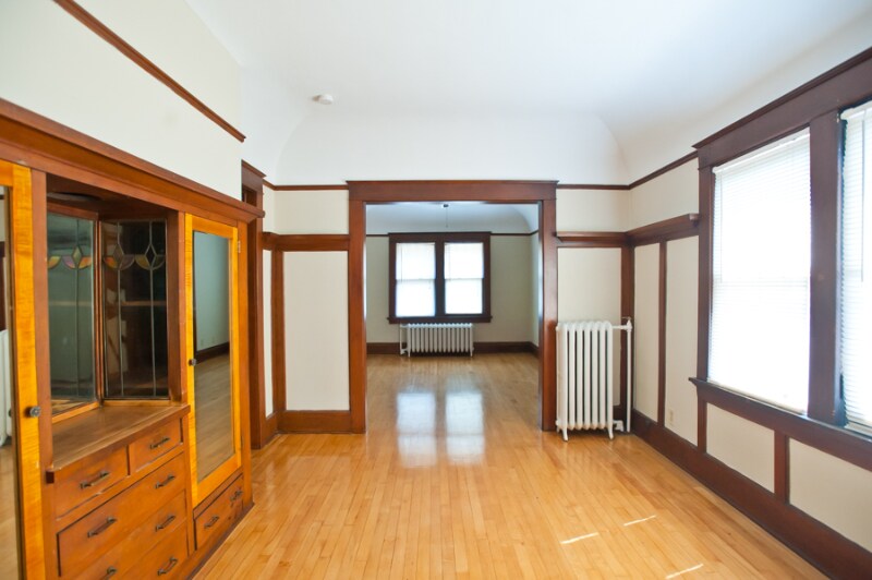 1704 E Locust St in Milwaukee, WI - Building Photo