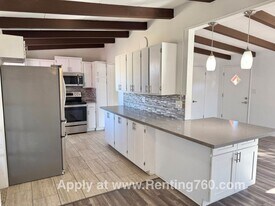 74782 Baseline Rd in Twentynine Palms, CA - Building Photo