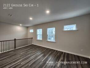 2122 Grouse Ski Cir in Apex, NC - Building Photo - Building Photo