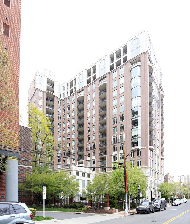 Highgrove Luxury Apartments in Stamford, CT - Foto de edificio