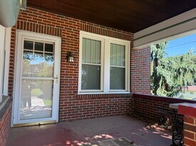 1901 Avon Rd SW in Roanoke, VA - Building Photo