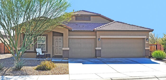 11759 W Fayes Glen Dr in Marana, AZ - Building Photo