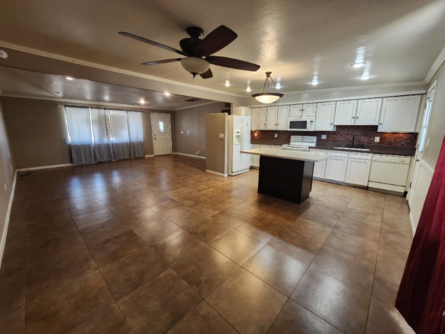 7137 E 32nd Pl in Tucson, AZ - Building Photo - Building Photo