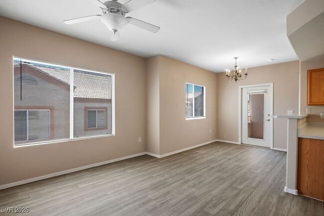 4655 Gold Dust Ave in Las Vegas, NV - Building Photo - Building Photo