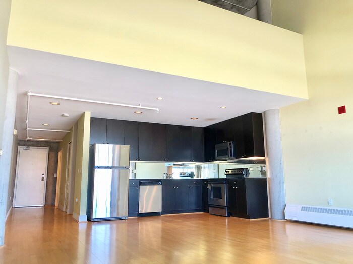 311 Oak St-Unit -APT 519 in Oakland, CA - Foto de edificio