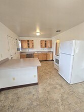 3820 Meadow Ln in Colorado Springs, CO - Building Photo - Building Photo