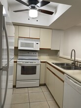 733 Carpenters Way, Unit 40 in Lakeland, FL - Building Photo - Building Photo