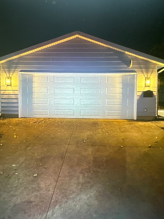 1428 Story St in Boone, IA - Foto de edificio