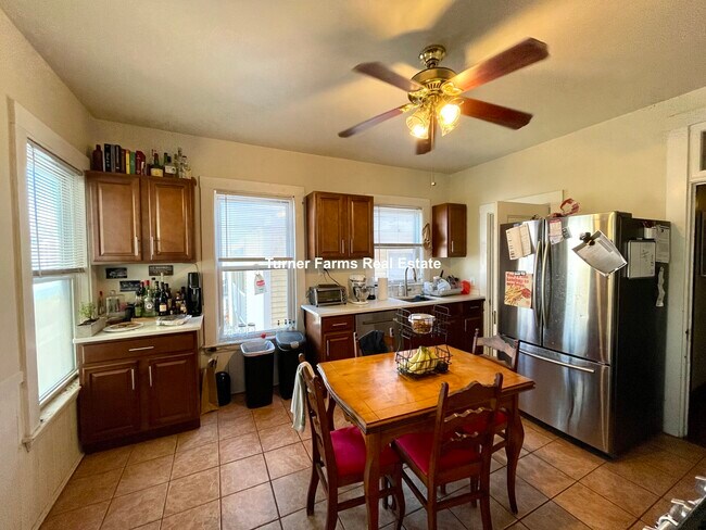 89 Hillside St, Unit 2 in Boston, MA - Building Photo - Building Photo