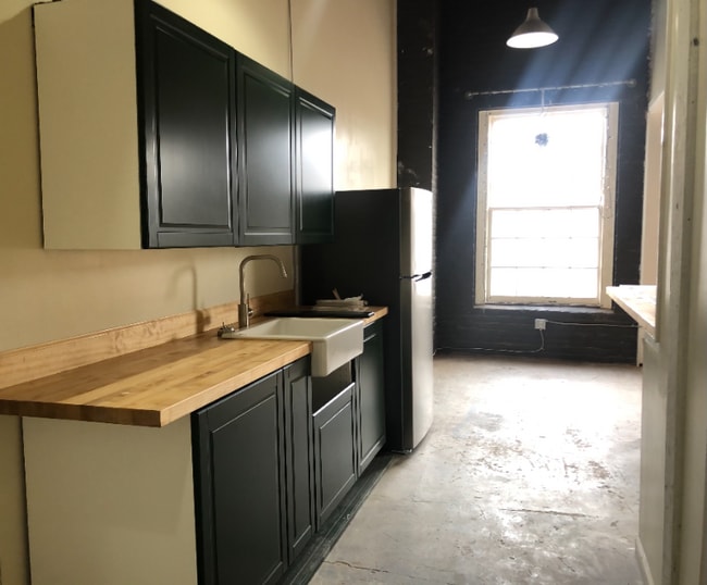 1009 Jefferson St in Lynchburg, VA - Building Photo - Building Photo