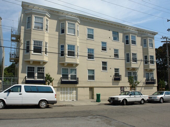 495 14th Ave in San Francisco, CA - Building Photo - Building Photo