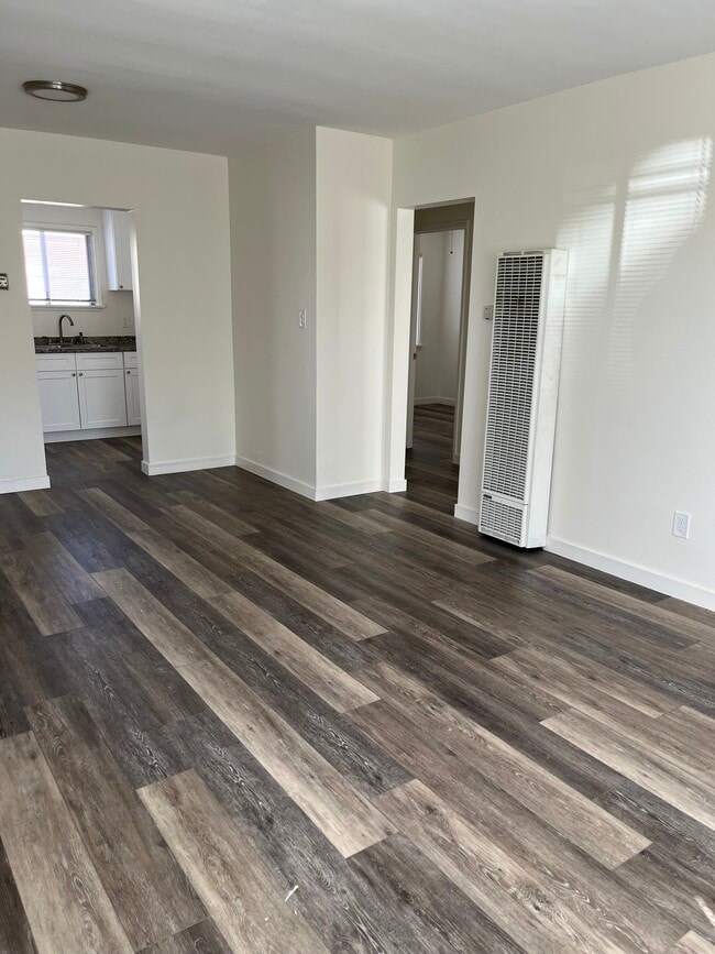16016 S Harvard Blvd, Unit B in Gardena, CA - Building Photo - Building Photo