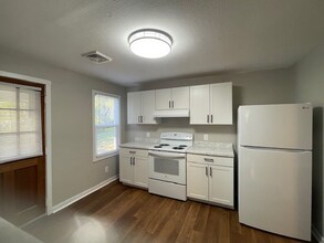 702 Southgate Dr in Blacksburg, VA - Building Photo - Building Photo