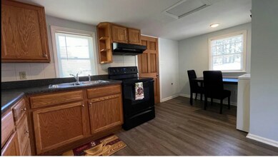 205 E Glenn St in Zebulon, NC - Building Photo - Building Photo