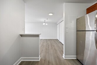 95 Putter Dr, Unit 418 in Wallingford, CT - Building Photo - Building Photo