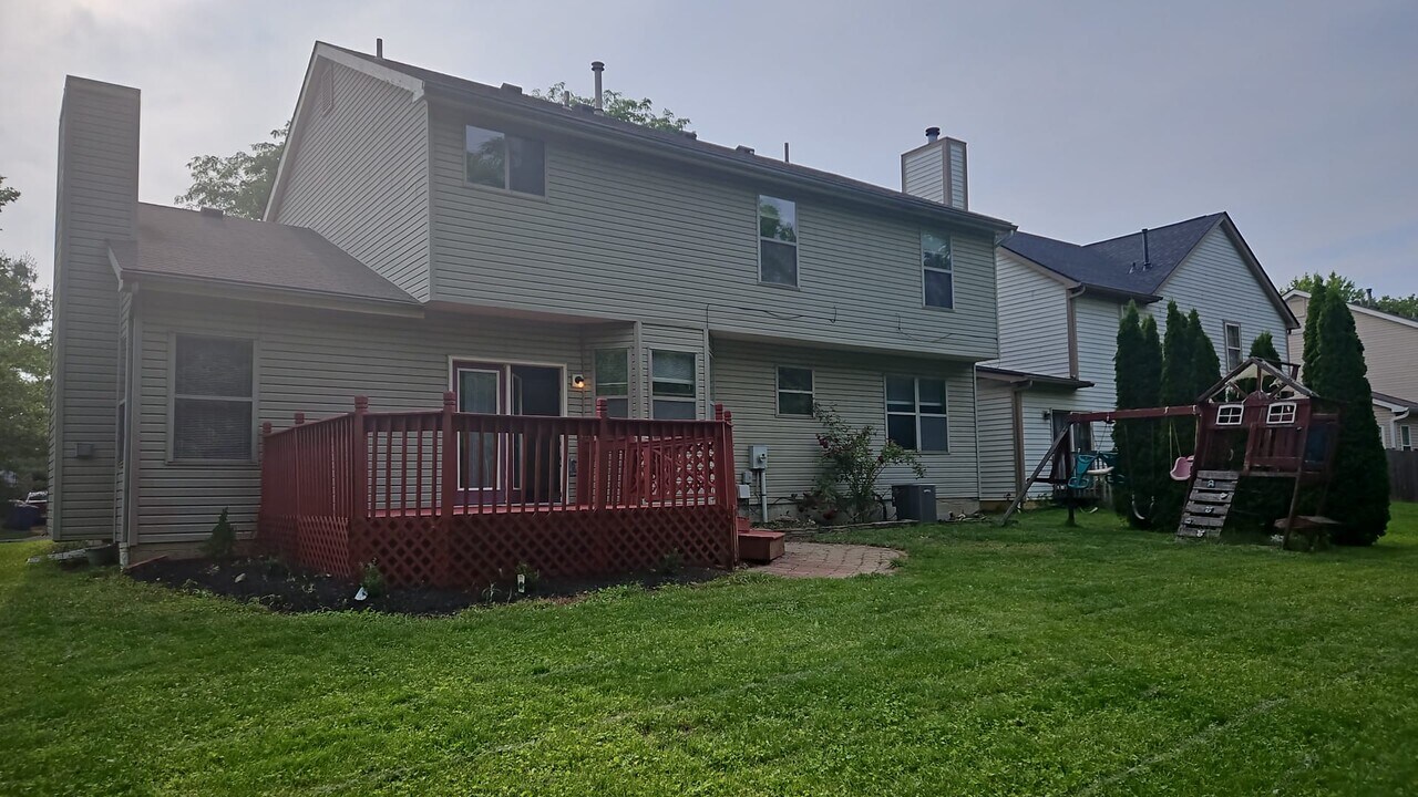 7724 Schoolway Ct in Dublin, OH - Building Photo