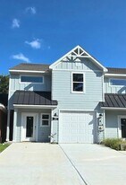 12813 Andromeda Ct in Willis, TX - Building Photo