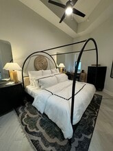 8225 NW 34th St, Unit A3 in Doral, FL - Building Photo - Building Photo