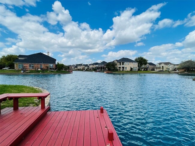 14303 Tasmania Ct in Sugar Land, TX - Building Photo - Building Photo