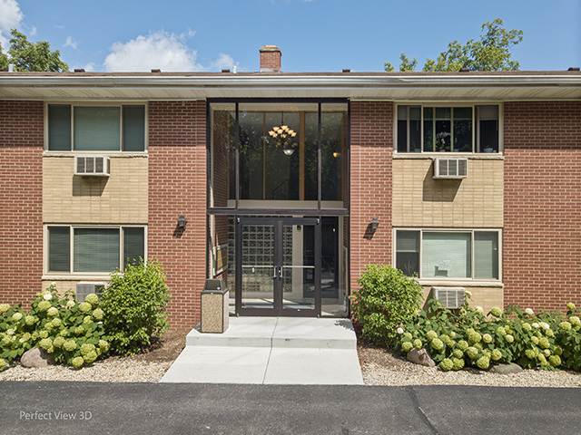 property at 709 W Park Ave