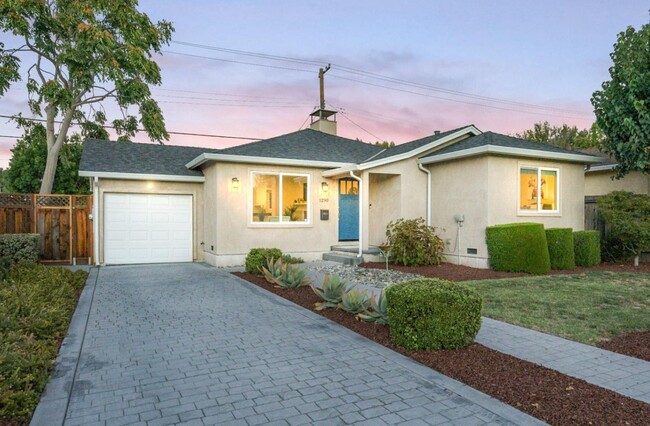 property at 1290 Keoncrest Ave