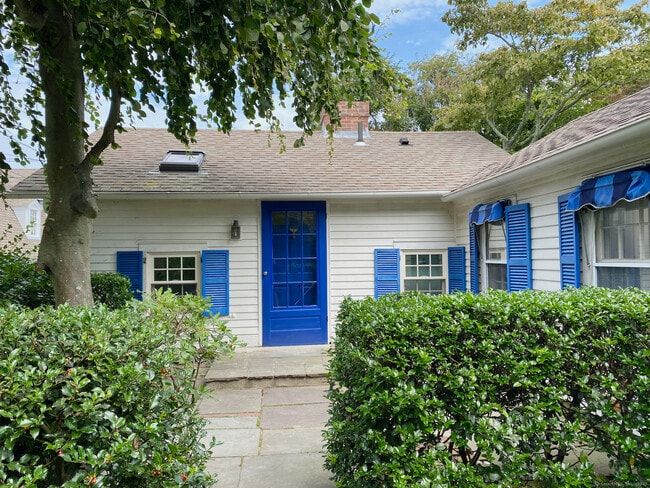 property at 31 Northwest St