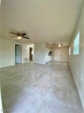 1534 Oak Dr in Ft. Myers, FL - Building Photo - Building Photo