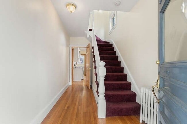 7 Perham St in Wakefield, MA - Building Photo - Building Photo