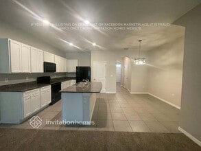3261 Pleasant Willow Ct in Brandon, FL - Building Photo - Building Photo