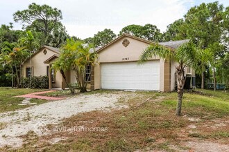 12783 Citrus Grove Blvd in West Palm Beach, FL - Foto de edificio - Building Photo