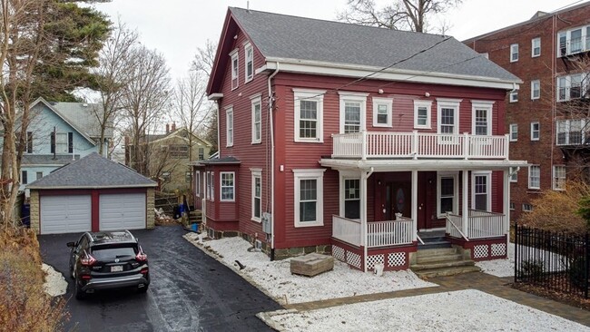 property at 37 Park St